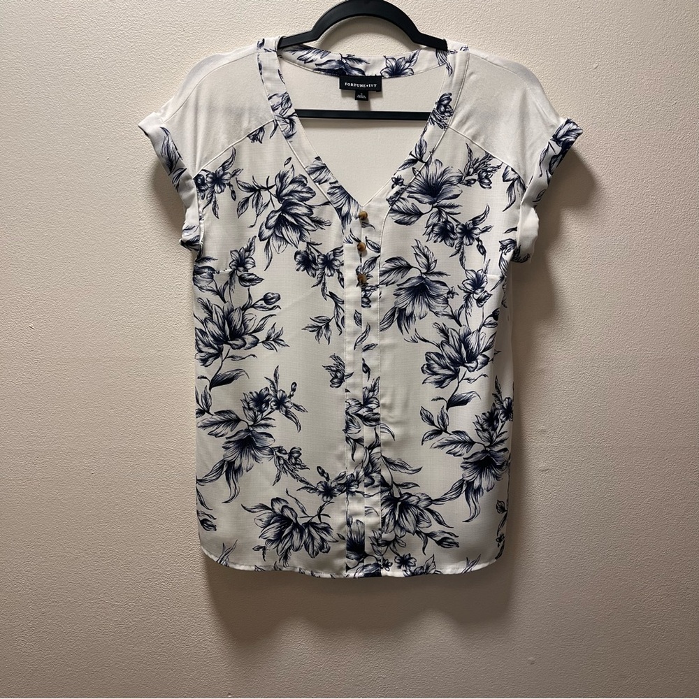 Fortune+Ivy Floral Print Casual Chic Cap Sleeve V-Neck Tunic, Sz S, White/Navy